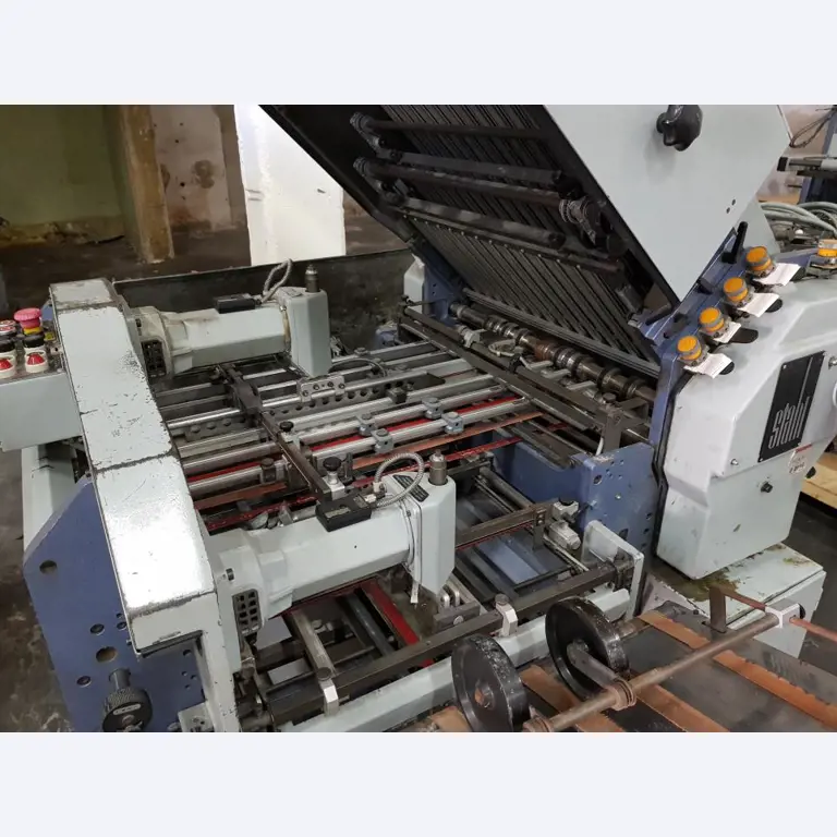 Embroidery machine-4