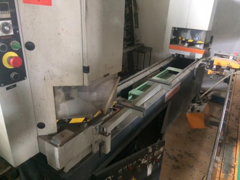 Production line for plastic windows-3