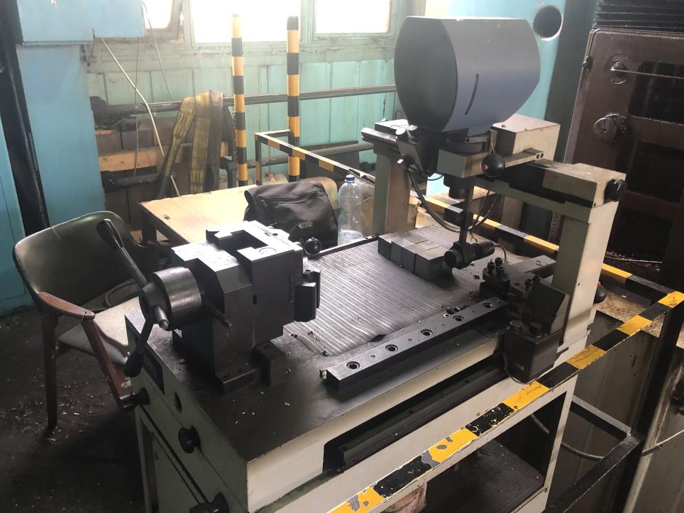 CNC et autres machines de travail du métal-7