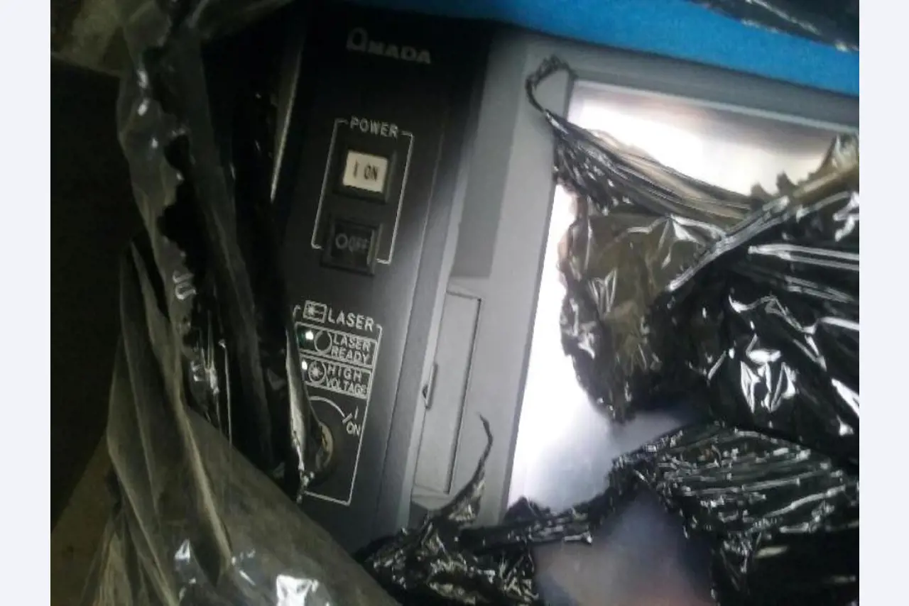 Máquinas para trabalhar metais-11