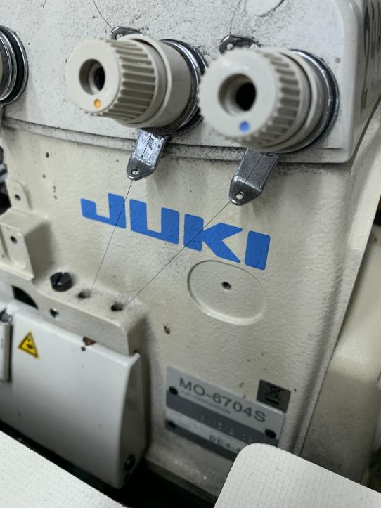 Maszyny do szycia, prasowania i cięcia w obniżonych cenach-3