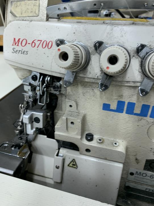 Maszyny do szycia, prasowania i cięcia w obniżonych cenach-2