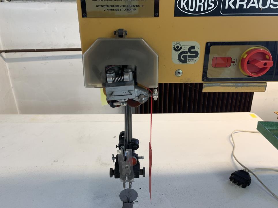 Näh-, Bügel- und Schneidemaschinen zu reduzierten Preisen-2