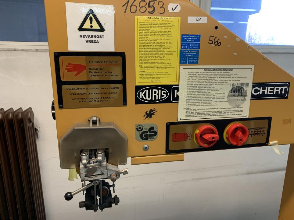 Näh-, Bügel- und Schneidemaschinen zu reduzierten Preisen-3