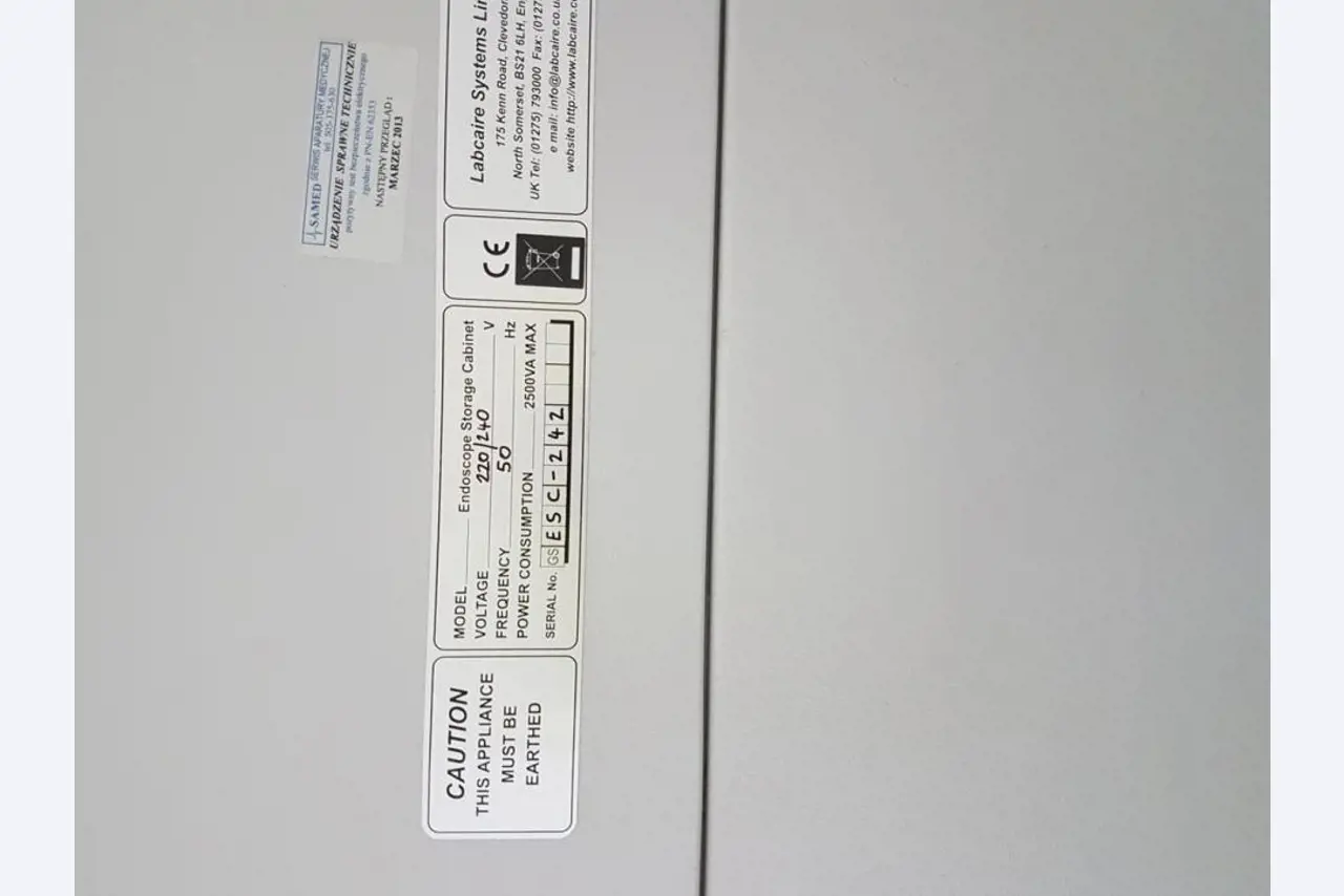 Equipamiento hospitalario-3