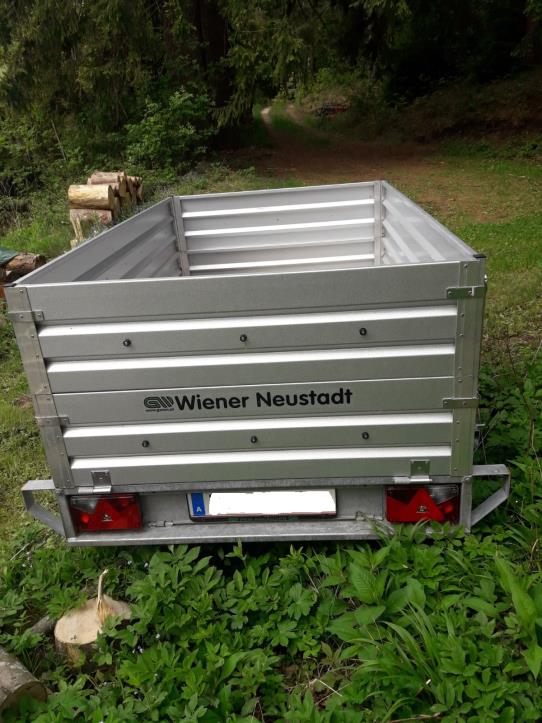 Véhicules, équipement de bureau, stocks et domaines Internet-5