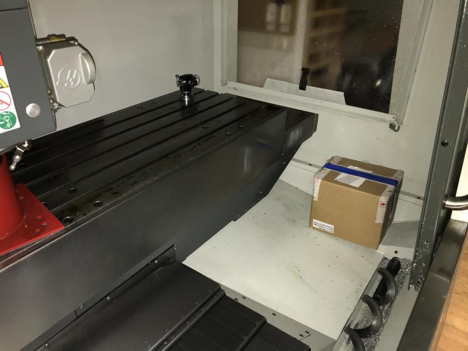 Używane centrum obróbcze, HAAS-21