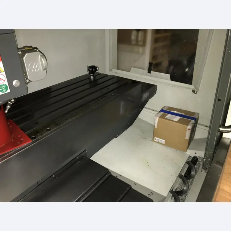 Used machining center, HAAS-21