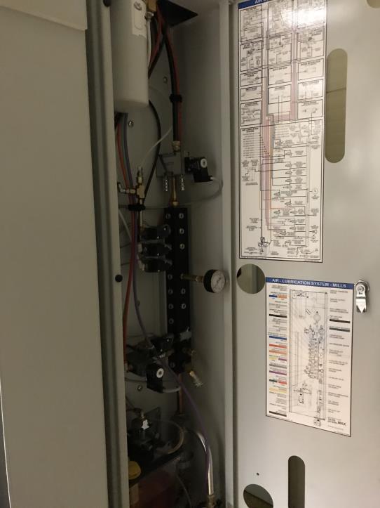 Używane centrum obróbcze, HAAS-34