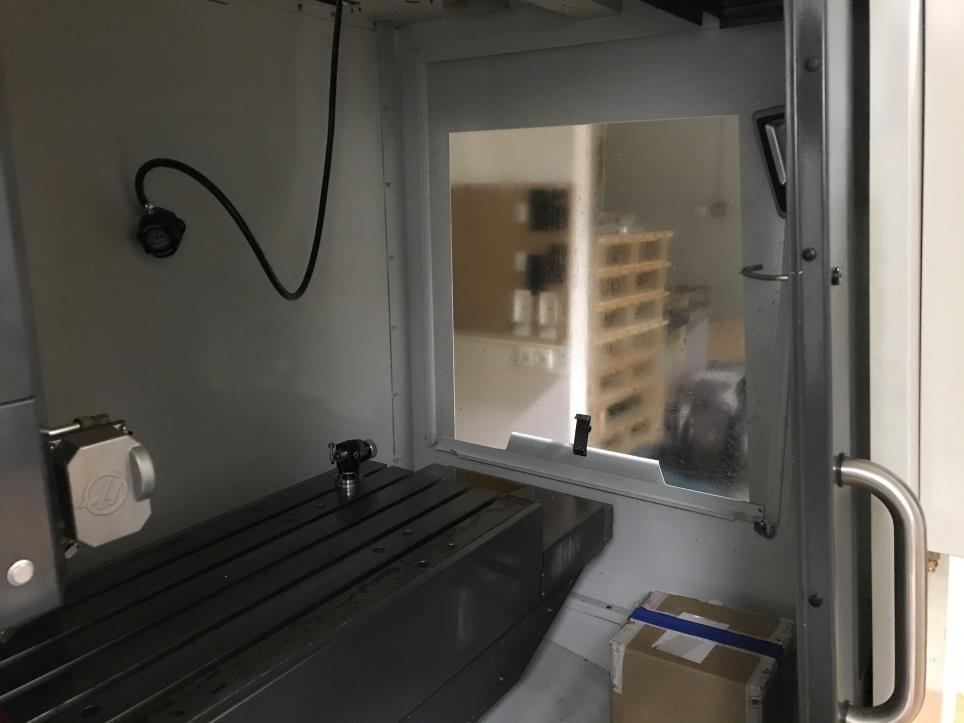 Używane centrum obróbcze, HAAS-9