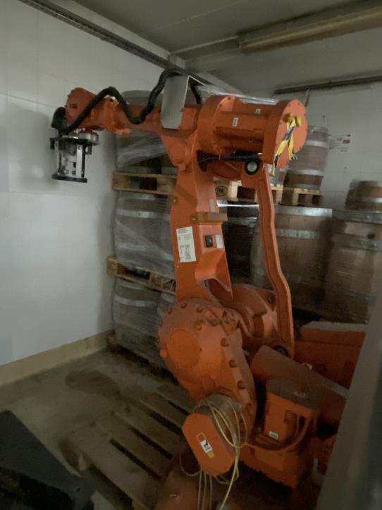 Linka pro plnění, označování, balení a plnění sudů z pivovarů a PET plniček.-1