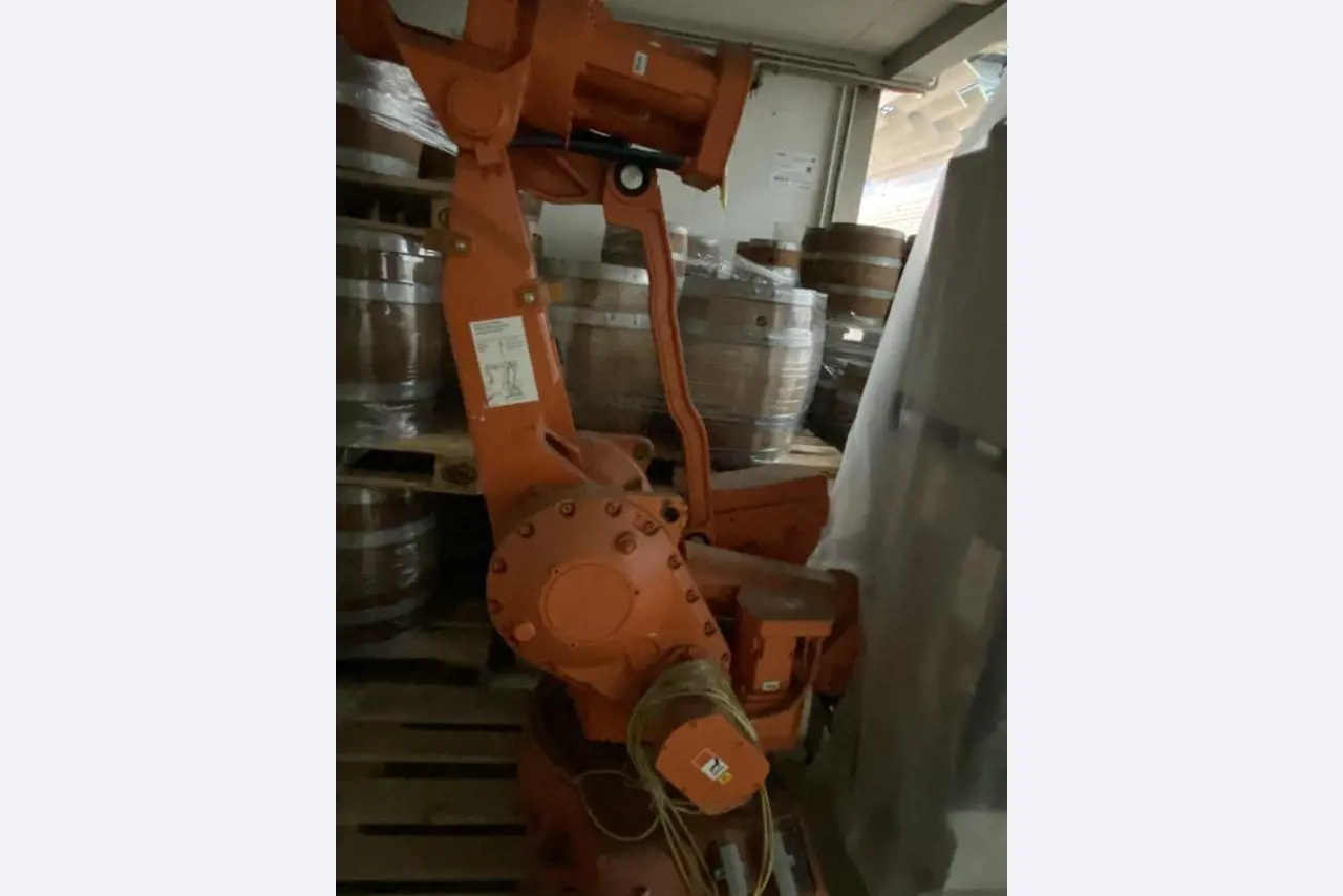Línea de llenado, etiquetado, envasado y sistema de llenado para barriles, del sector cervecero y de llenado de PET-5