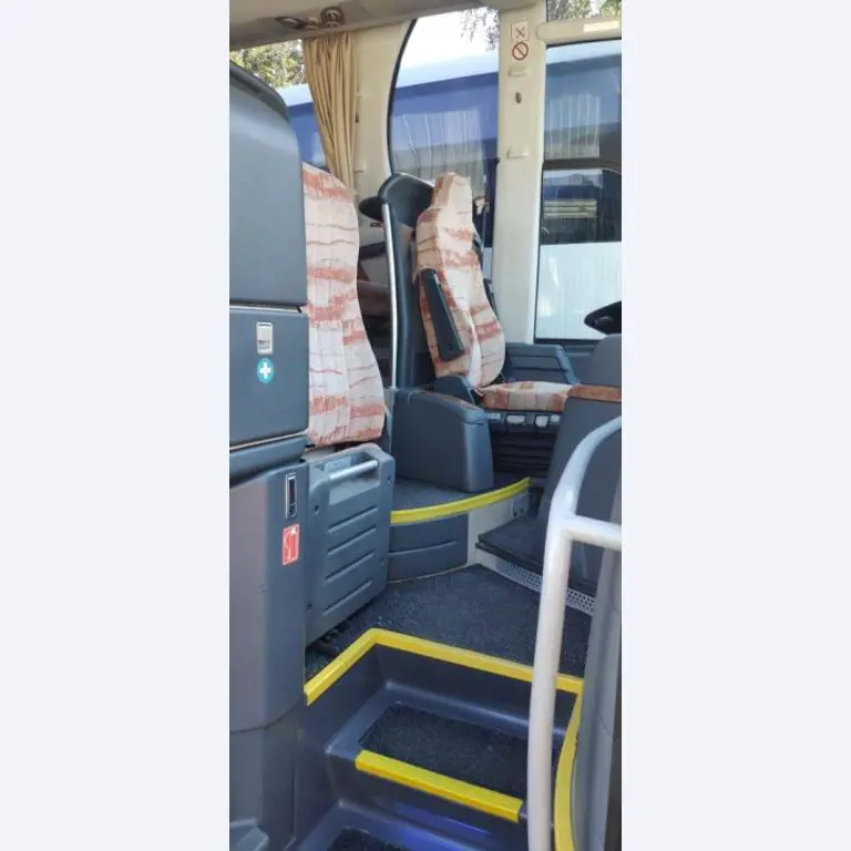 Dobro vzdrževan avtobus MAN-5