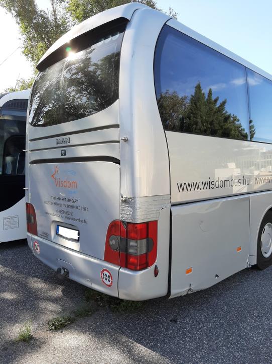 Dobro vzdrževan avtobus MAN-2