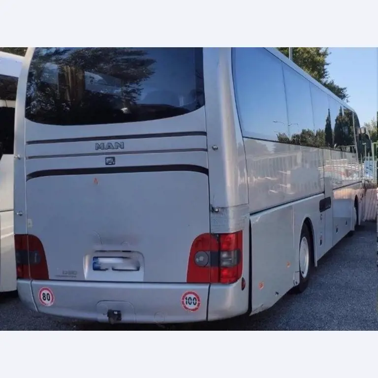 Dobro vzdrževan avtobus MAN-11