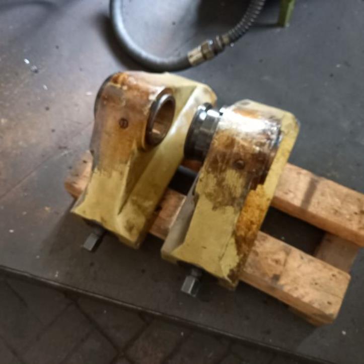 Machinery and equipment from a German metal construction company -6