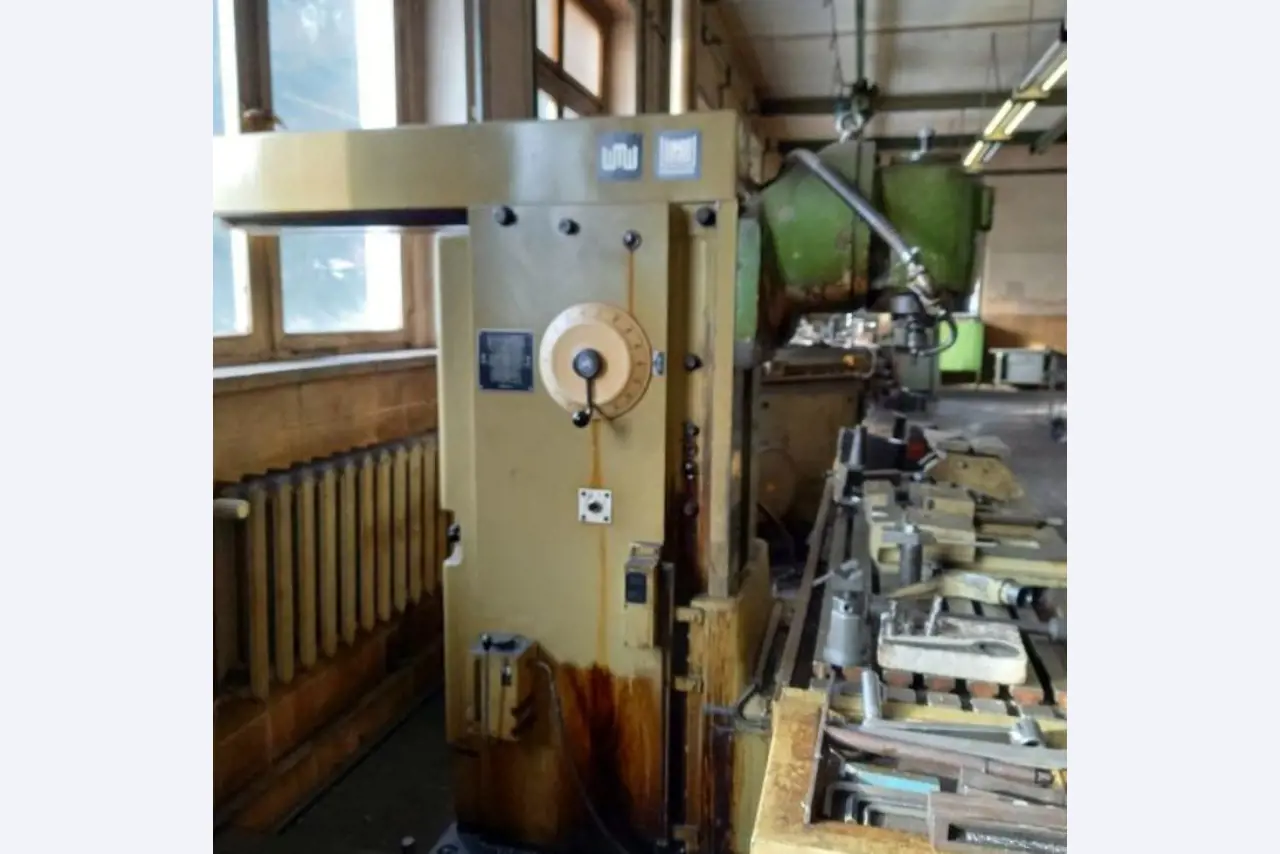 Machinery and equipment from a German metal construction company -8