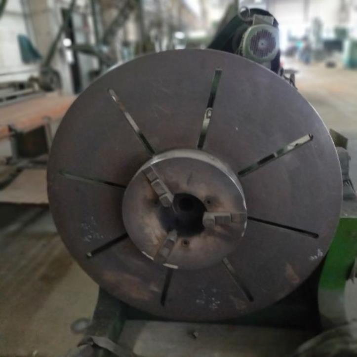 Machines et équipements d'une entreprise allemande de construction métallique-2