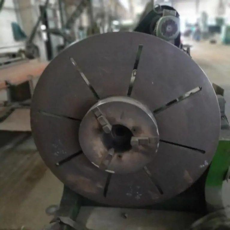 Máquinas y equipos de una empresa alemana de construcciones metálicas-2