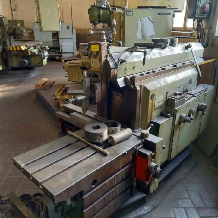 Machinery and equipment from a German metal construction company -4