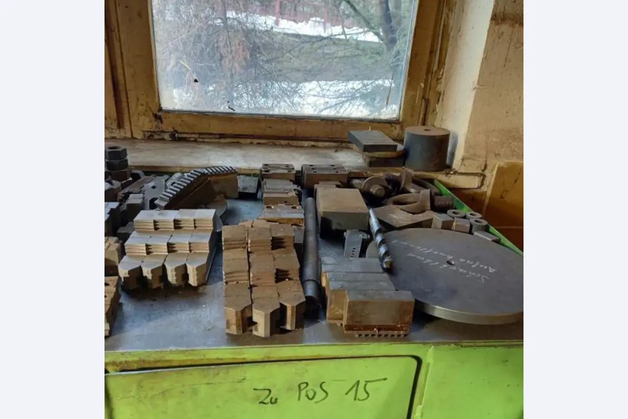 Machinery and equipment from a German metal construction company -13