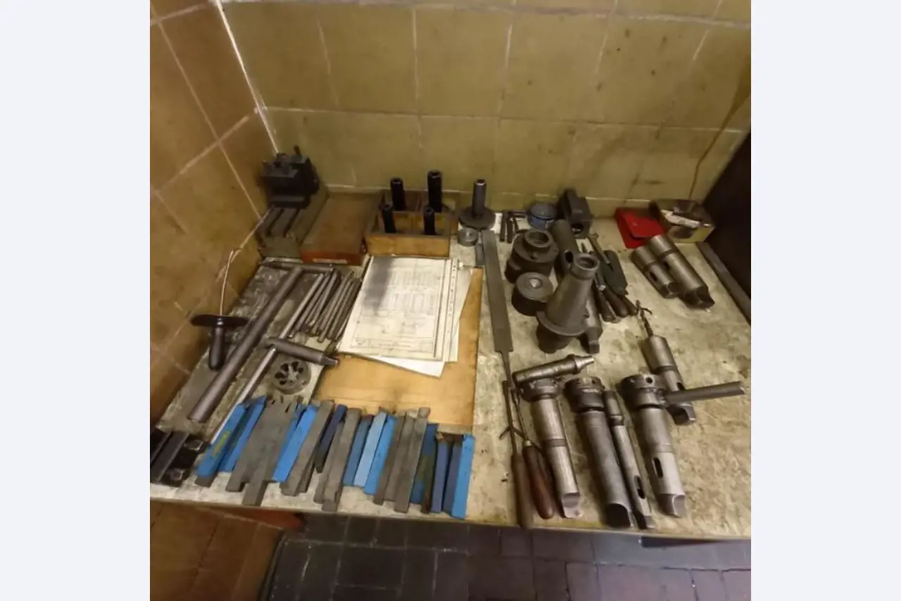 Machinery and equipment from a German metal construction company -9