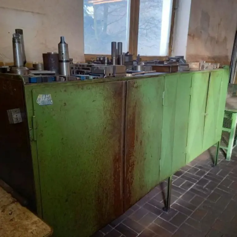 Machinery and equipment from a German metal construction company -10