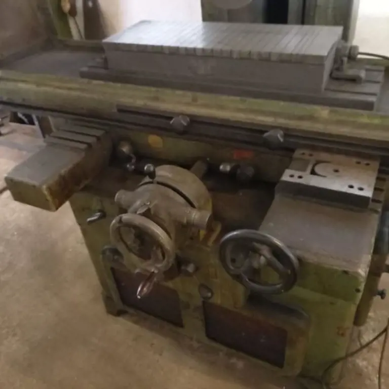 Stroji in oprema nemškega podjetja za gradnjo kovin-3