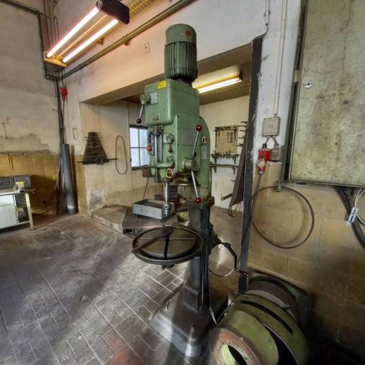 Maschinen und Einrichtungen eines deutschen Metallbauunternehmens-2