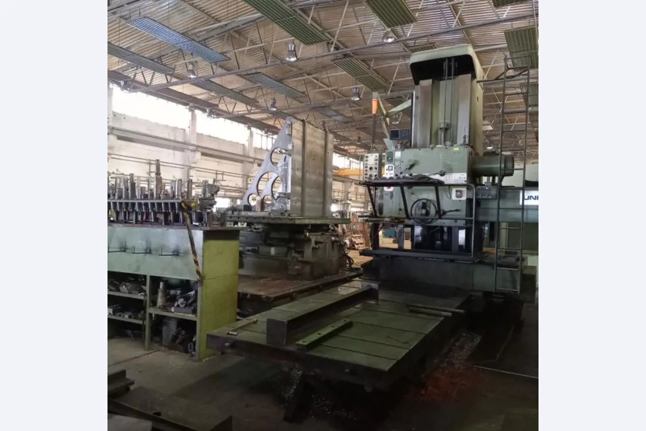 Machinery and equipment from a German metal construction company -1