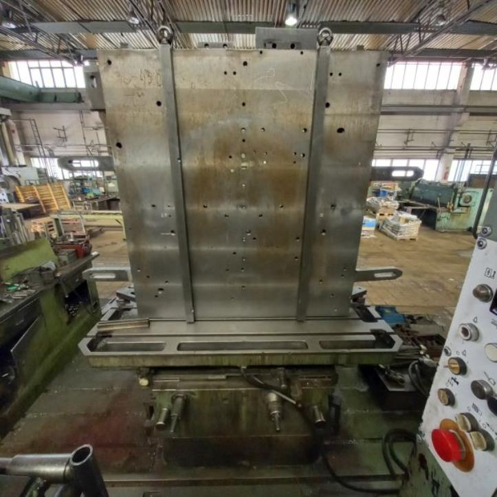 Machinery and equipment from a German metal construction company -9