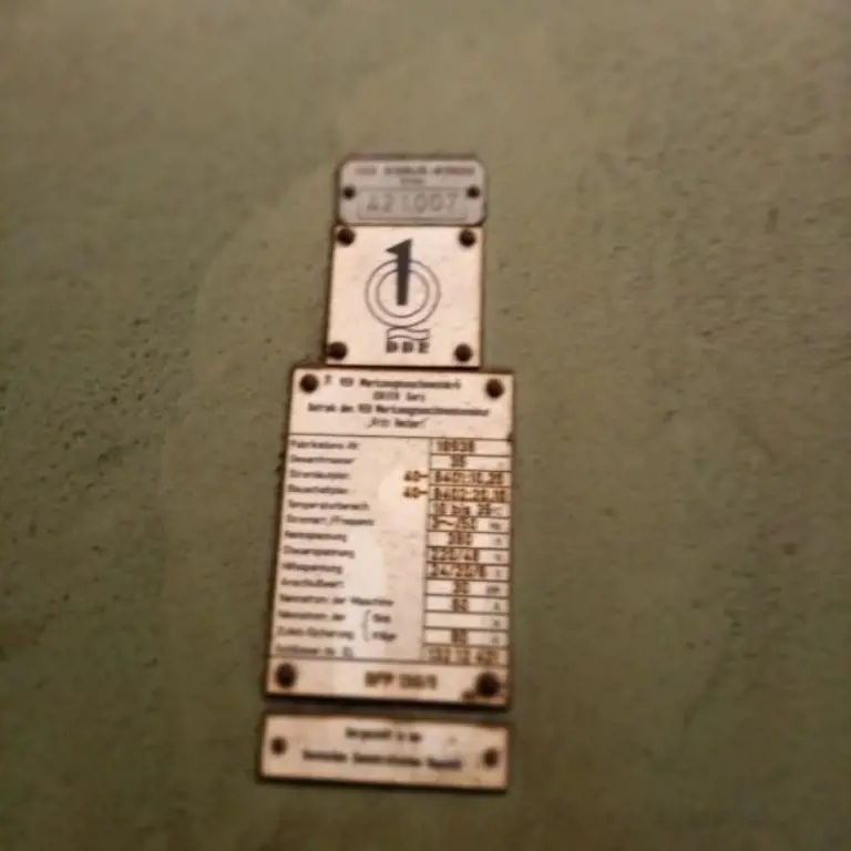 Machinery and equipment from a German metal construction company -7