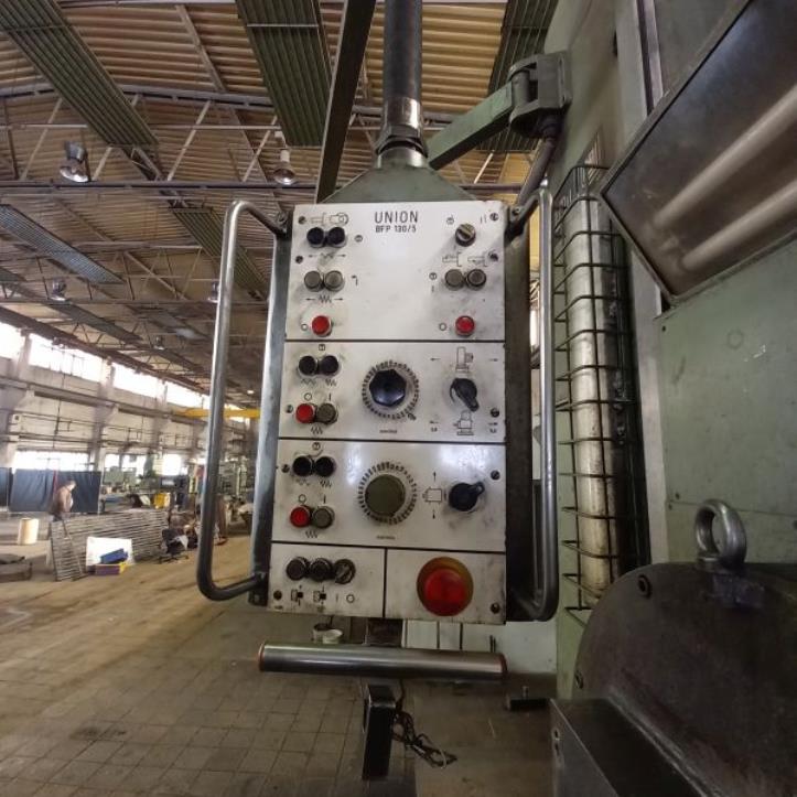 Machinery and equipment from a German metal construction company -13