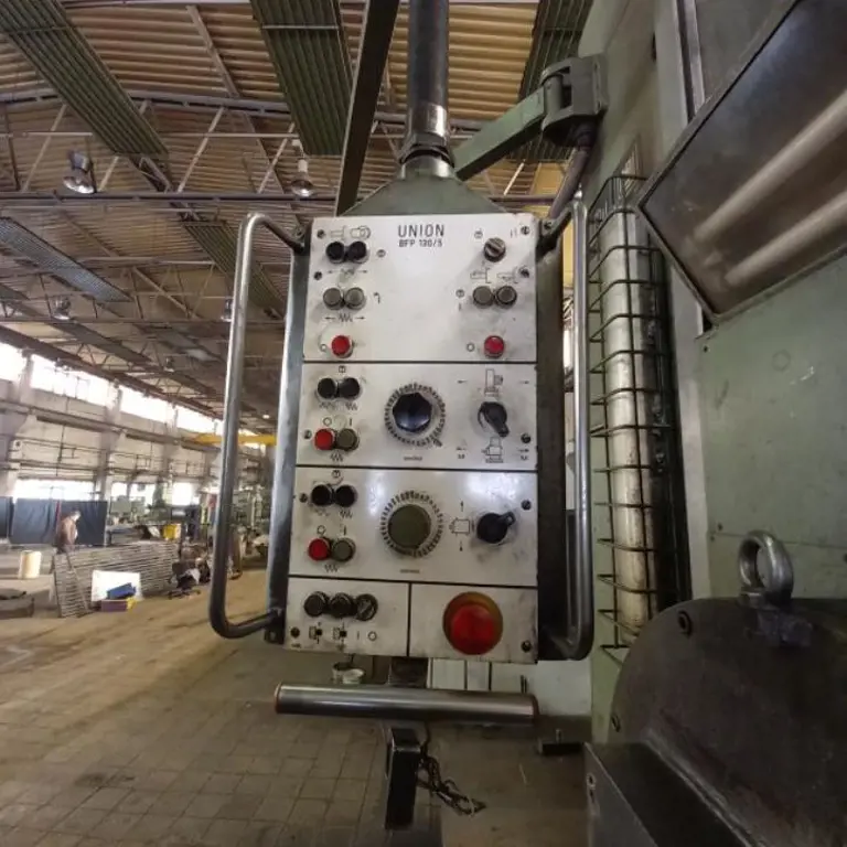 Machinery and equipment from a German metal construction company -13