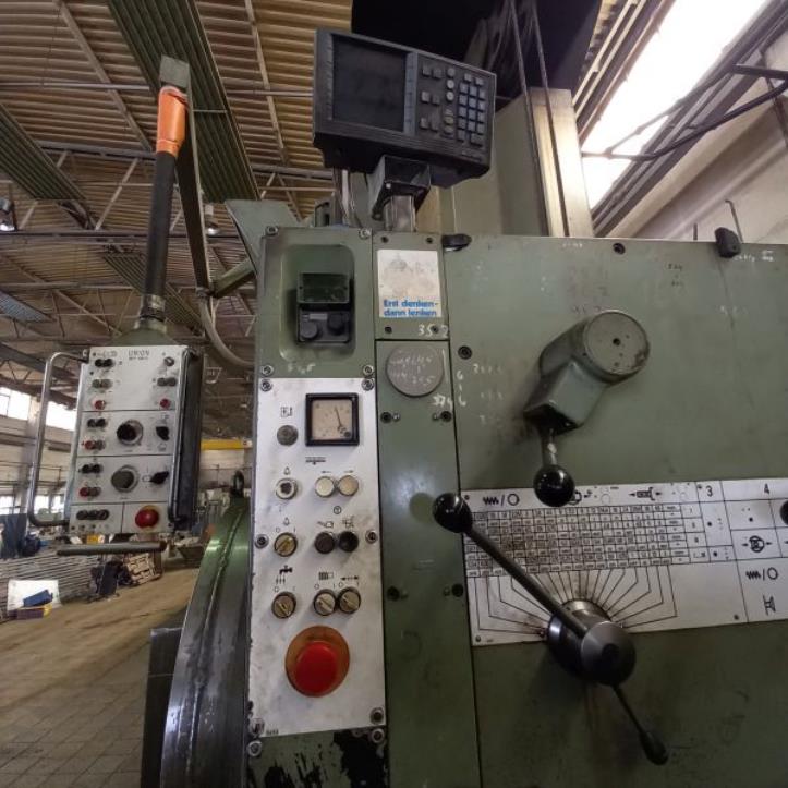 Machinery and equipment from a German metal construction company -12