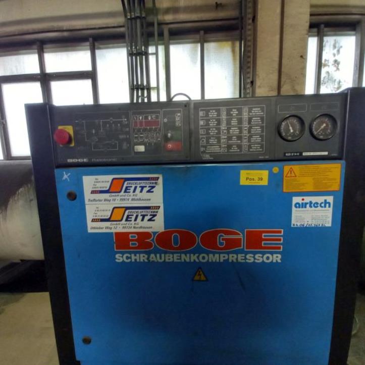 Machines et équipements d'une entreprise allemande de construction métallique-2