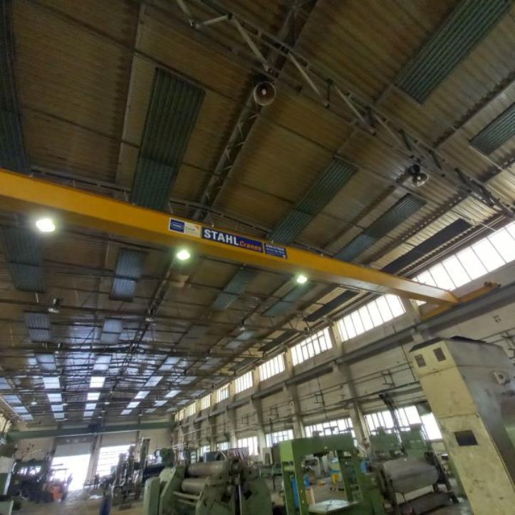 Maschinen und Einrichtungen eines deutschen Metallbauunternehmens-2