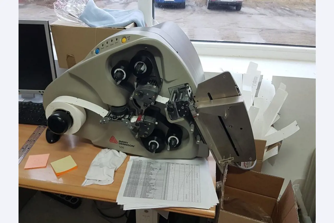 Maschinen Textilverarbeitung-1