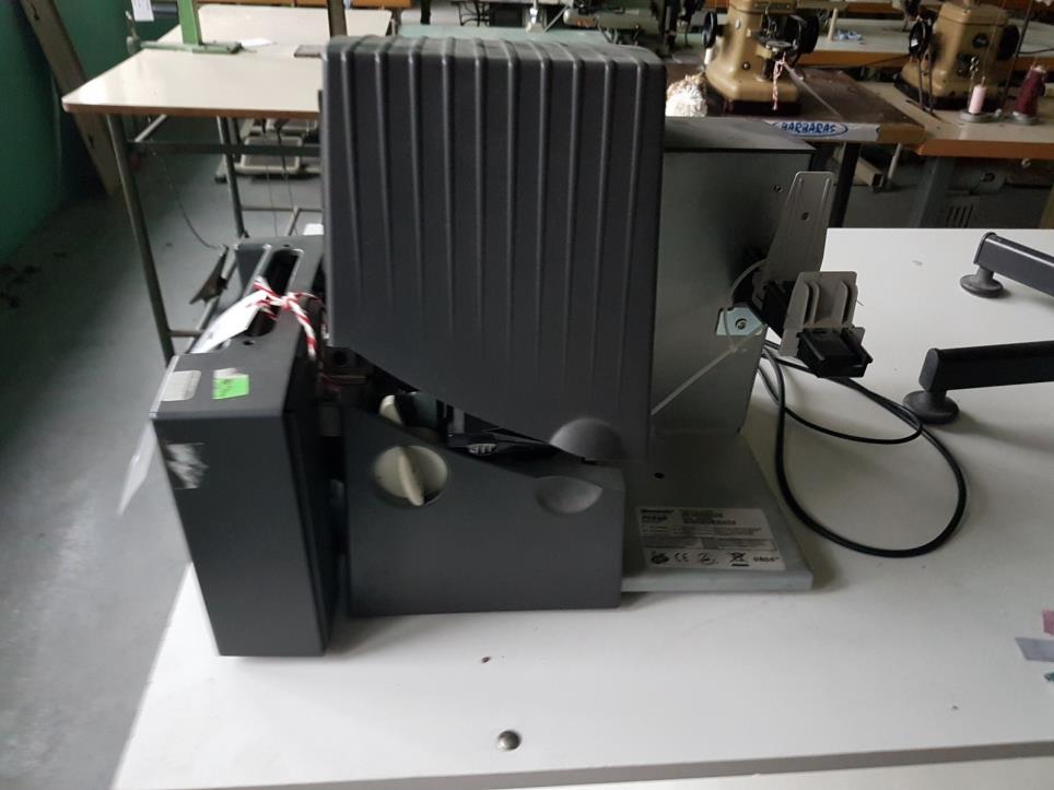 Maschinen Textilverarbeitung-2