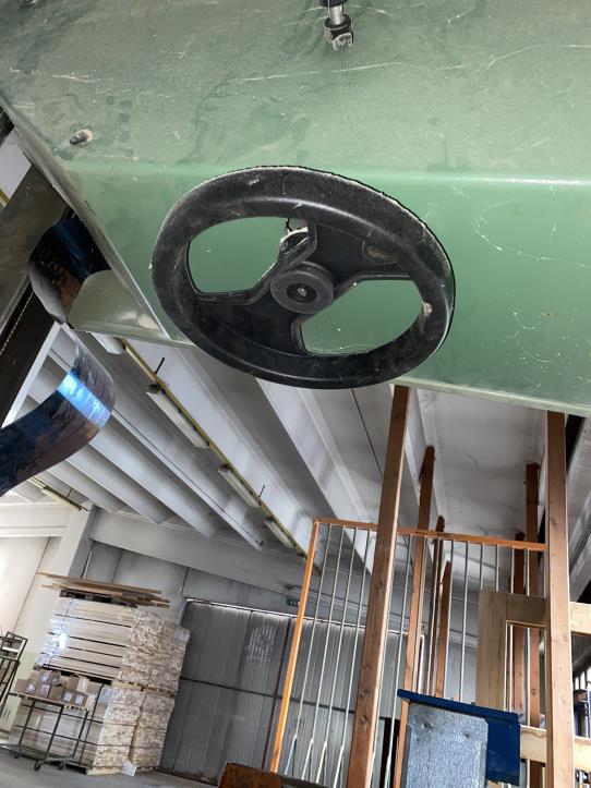 Holzbearbeitungsmaschinen und Anlagen einer Tischlerei-5