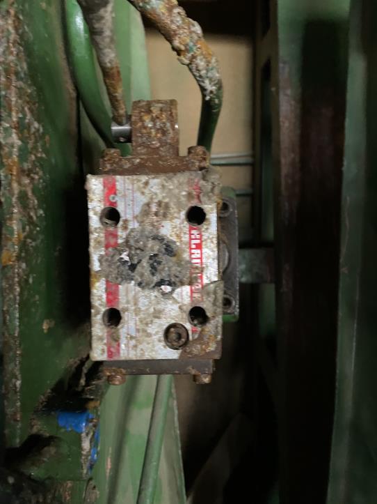 Woodworking machines of a carpentry workshop-5