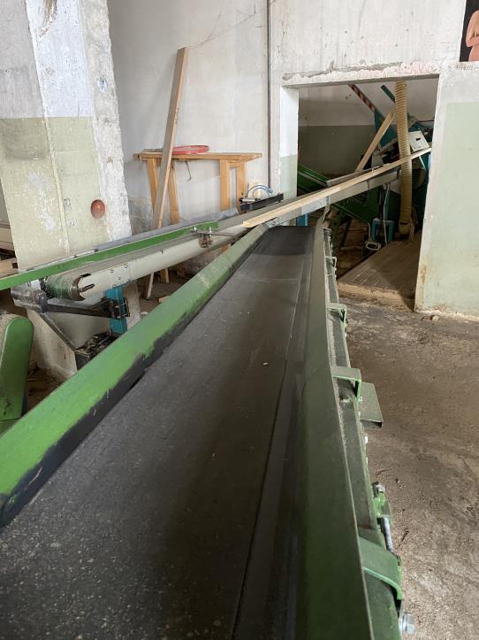 Machines à bois et installations d'une menuiserie-11