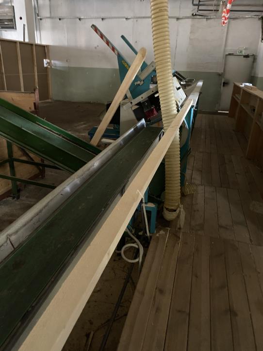 Machines à bois et installations d'une menuiserie-12