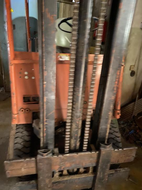 Rabljeni in dobro vzdrževani Stroji in oprema za obdelavo lesa -2