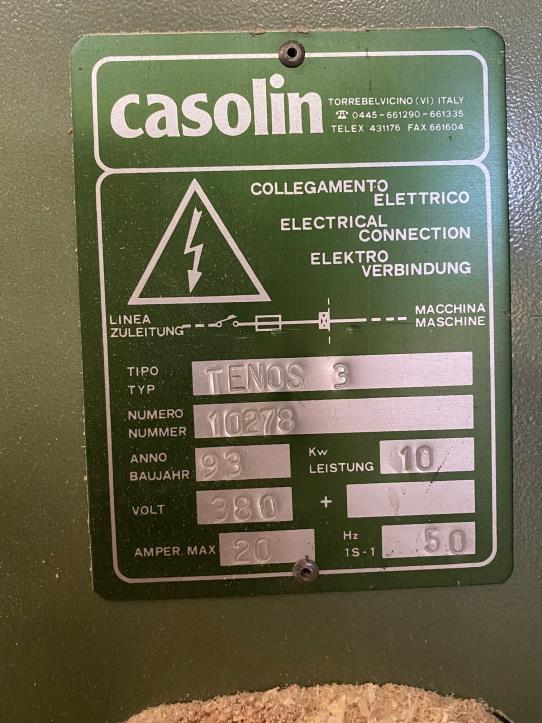 Holzbearbeitungsmaschinen und Anlagen einer Tischlerei-4