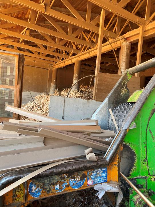 Rabljeni in dobro vzdrževani Stroji in oprema za obdelavo lesa -1