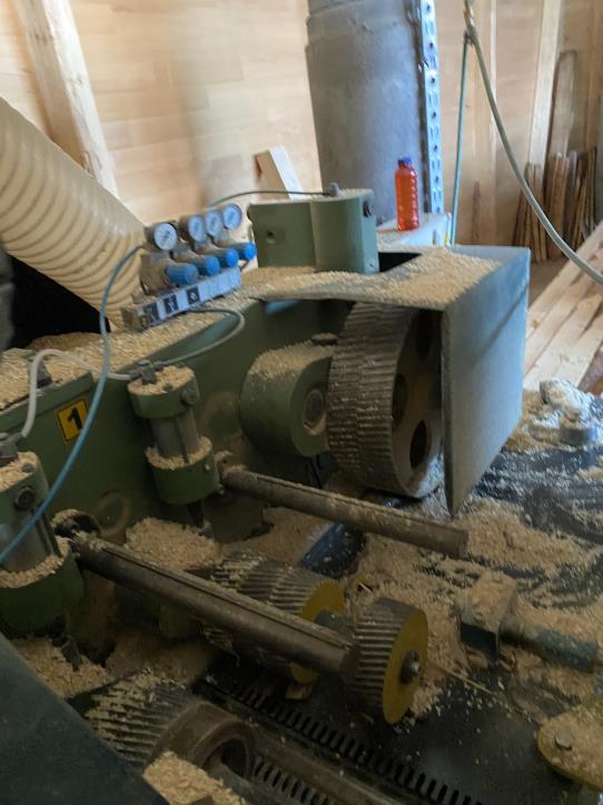 Rabljeni in dobro vzdrževani Stroji in oprema za obdelavo lesa -4