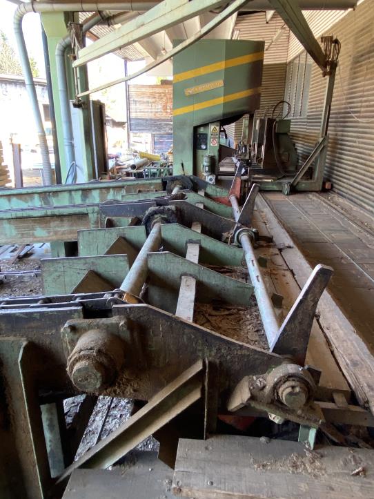 Dřevoobráběcí stroje a systémy v truhlářství-2