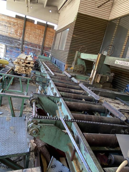 Dřevoobráběcí stroje a systémy v truhlářství-4