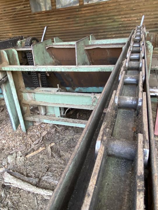 Dřevoobráběcí stroje a systémy v truhlářství-8